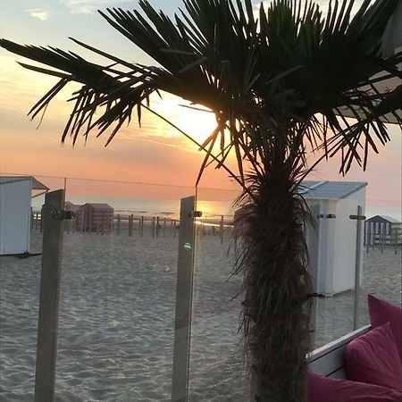 Le Beau Coin Villa De Panne Bagian luar foto